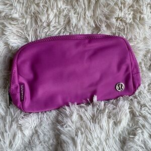 Lululemon Pon Pink Everywhere Belt Bag BRAND NEW WITH TAG